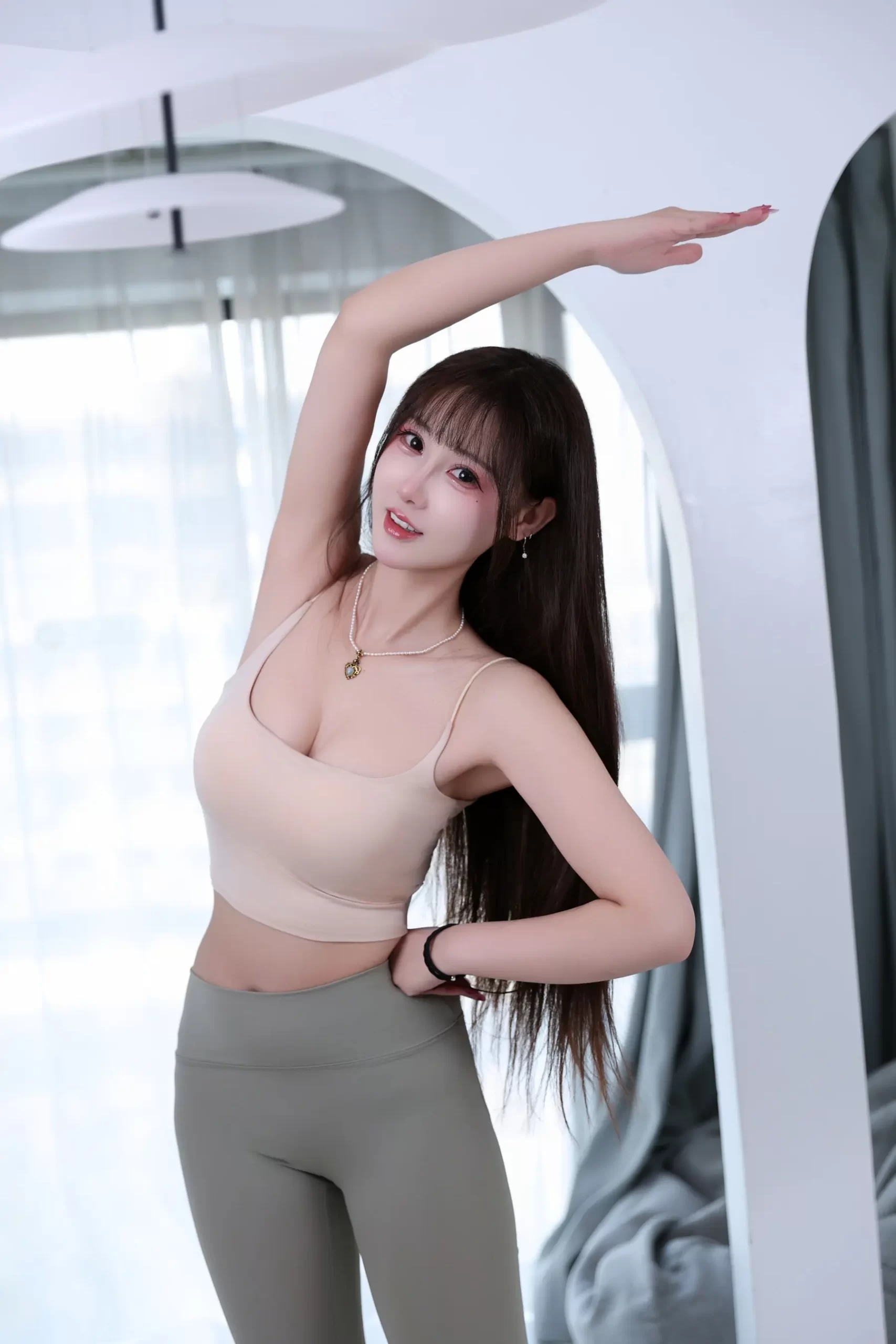 羽生三未图片合集