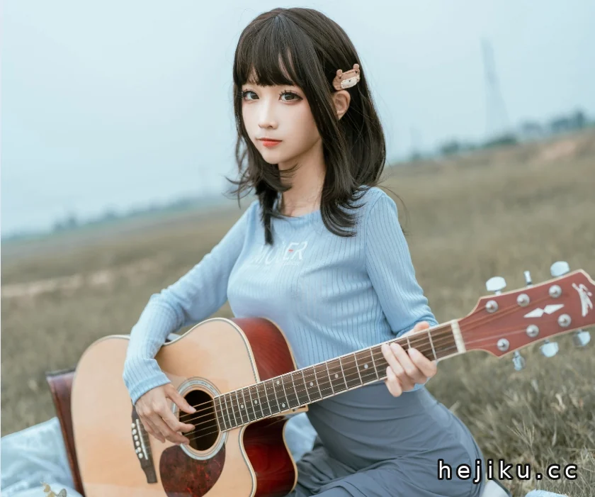 蠢沫沫的《吉他妹妹》：治愈系Cosplay作品插图2